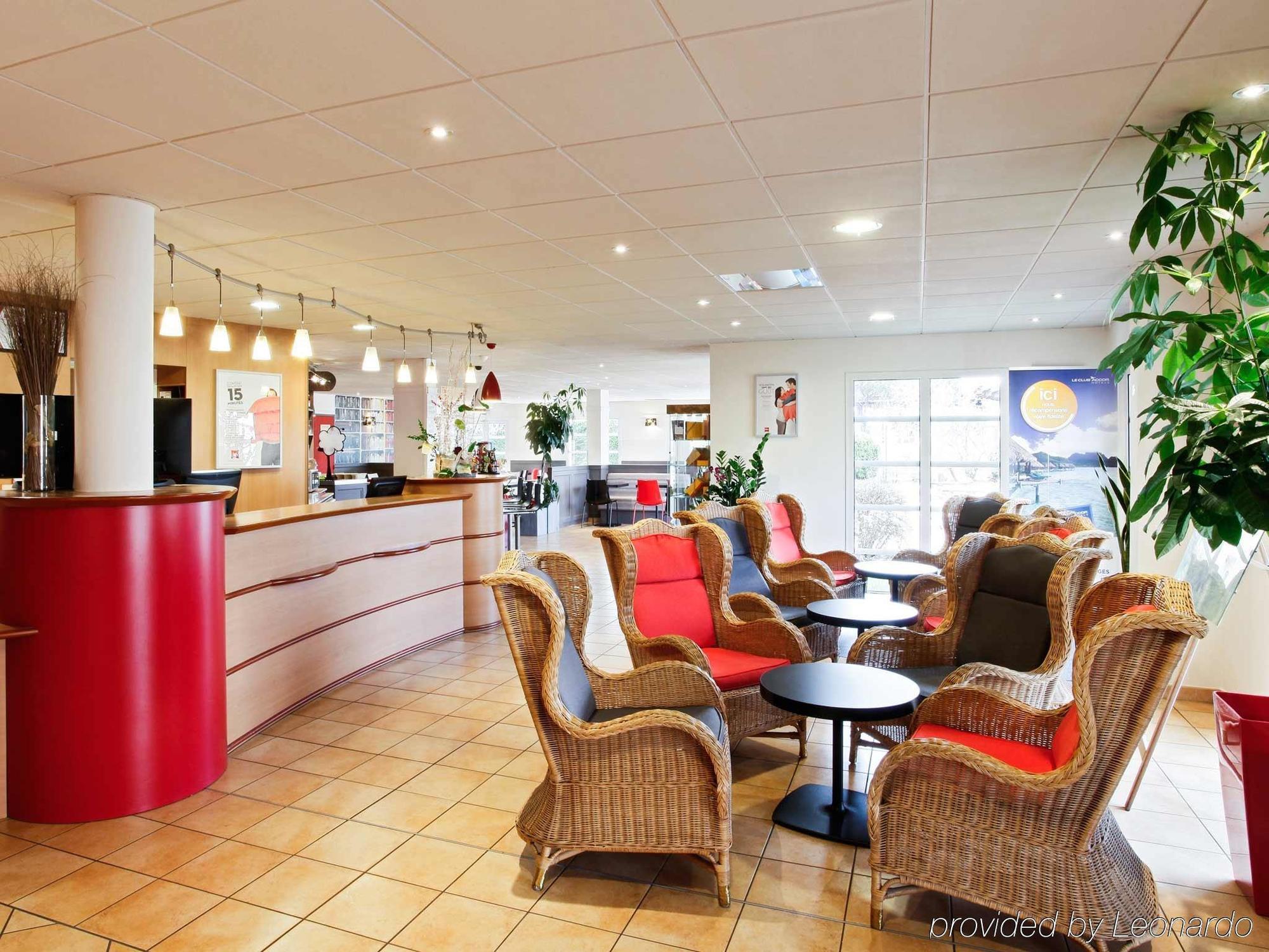 Ibis Budget Manosque Cadarache Luaran gambar